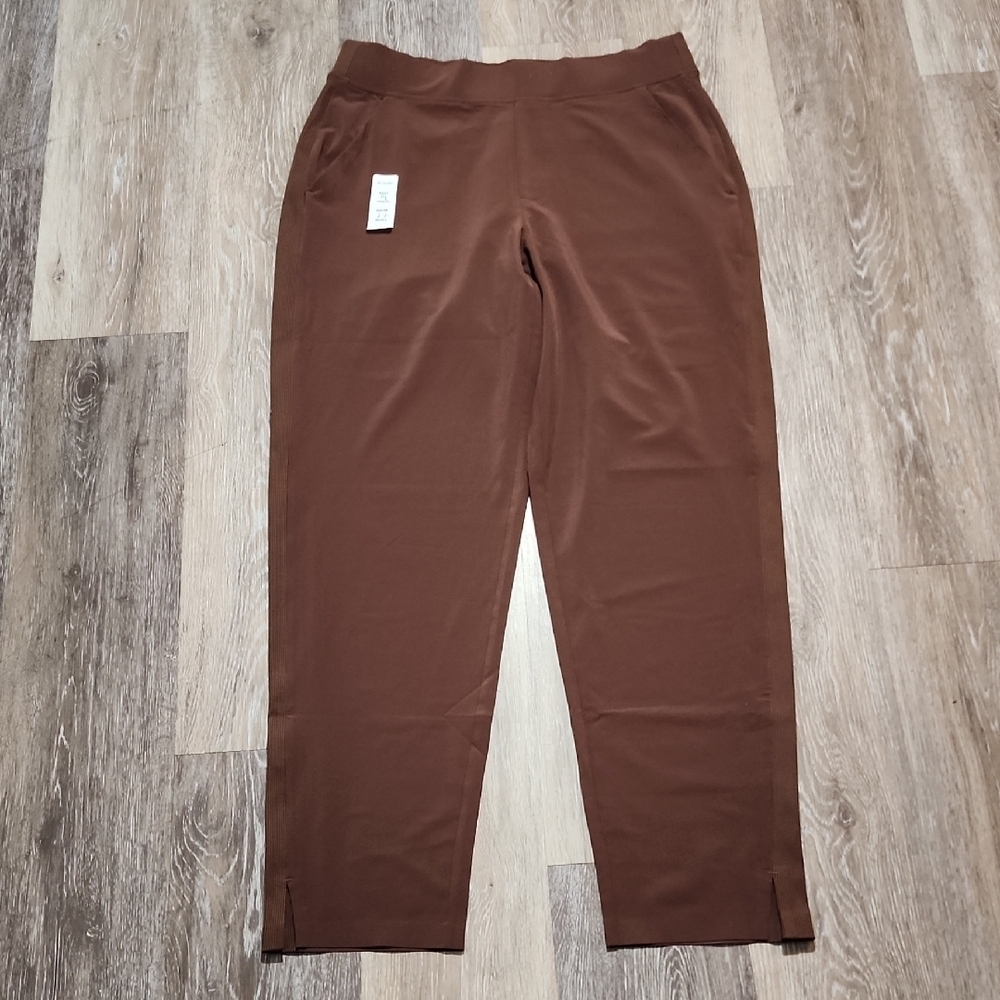 Athleta Men's Brown Chinos